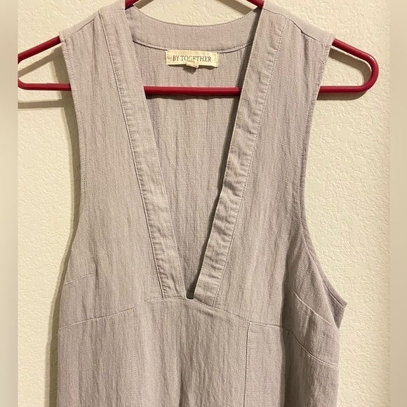 Sleeveless Grey Women Tunic, Gray Dress W/pockets, v-neck loose fit shirt dress - Picture 3 of 5